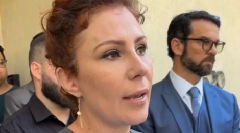 Frente a jornalistas, Zambelli expõe absurdos de sua condenação (veja o vídeo)