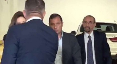 Advogado de Mauro Cid vai ao ataque contra Bolsonaro