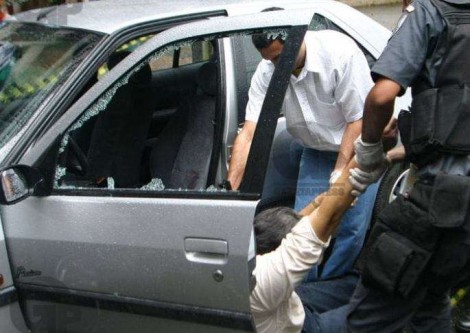 Ex-deputado é finalmente condenado pelo assassinato de médico, namorado de sua ex-mulher