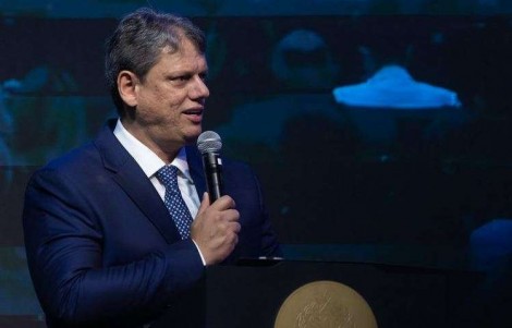 Ataques rasteiros contra Tarcísio