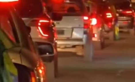 Imediatamente, o povo sai às ruas em carreata contra a prisão de Bolsonaro