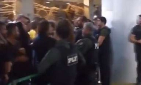 Polícia Legislativa monta forte esquema na entrada do plenário (veja o vídeo)