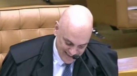 "Alvo" de Moraes estranhamente consegue voltar às redes, mas nega “acordão” com ministro