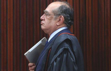 Gilmar celebra manifestação contra anistia e recebe dura reprimenda de advogado de Trump