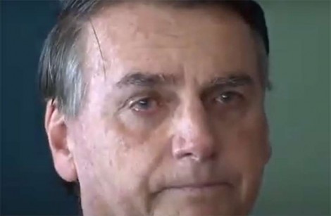 URGENTE: Bolsonaro passa mal e médico é chamado às pressas