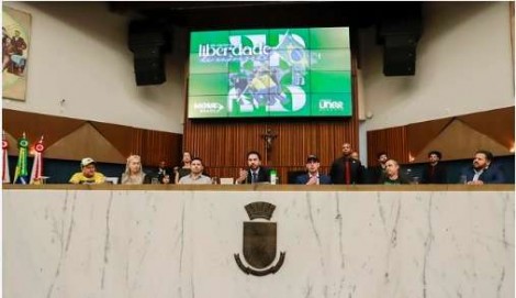 Dia Nacional da Liberdade de Expressão é exaltado em BH e entidade que nasce para resgatar o jornalismo é apresentada (veja o vídeo)