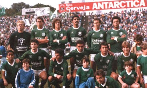 Morre ídolo do Palmeiras