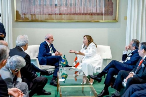 URGENTE: Cai mais um presidente na América do Sul