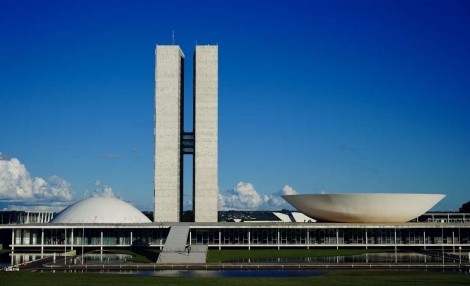 Congresso mantém tributos sobre bets e acelera debate sobre legalização de cassinos