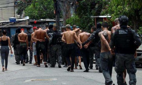 AO VIVO: Rio de Janeiro nas mãos do crime e a negativa de ajuda de Lula (veja o vídeo)