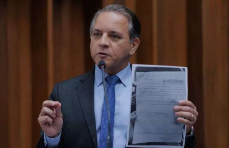 URGENTE: Organização vinculada a CNBB teria financiado atividades criminosas, denuncia deputado