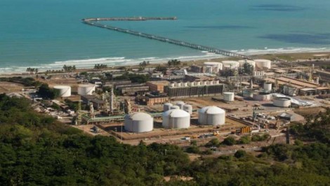 Empresa gigante, responsável por desastre, acena com demissão em massa e gera "pânico"