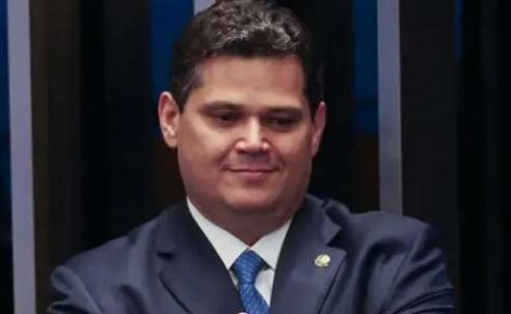 Alcolumbre solta mais uma e enfurece ainda mais os petistas