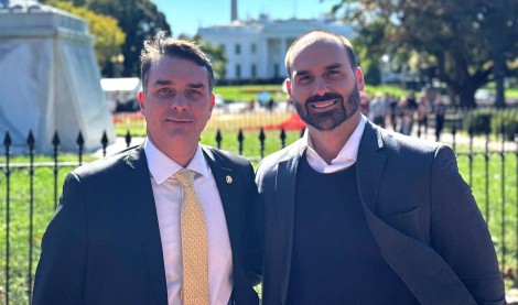 3 palavras resumem a reação de Eduardo à candidatura de Flávio