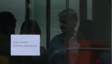 Enquanto libera a "Japa do PCC" para saidinha, Justiça deixa Bolsonaro atrás das grades