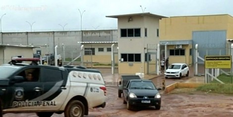 Nova fuga em presídio de segurança máxima põe na rua um perigoso bandido