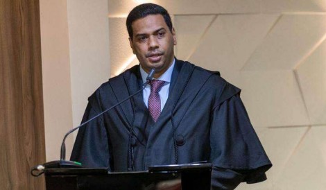 BMW da esposa do ministro do TCU que atua no caso Master foi apreendida com o “Careca do INSS”