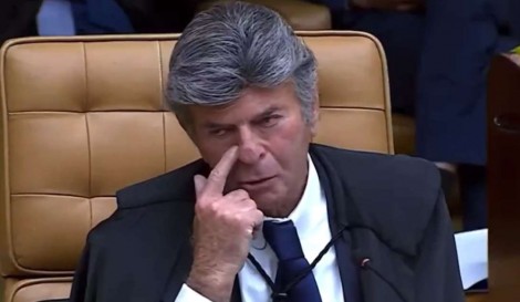 Fux paralisa mais de 100 processos de réus pelo 8 de janeiro