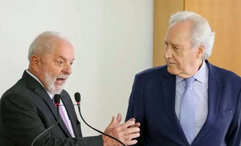 PGR é acionada com ação sobre vínculo de Lewandowski e Banco Master