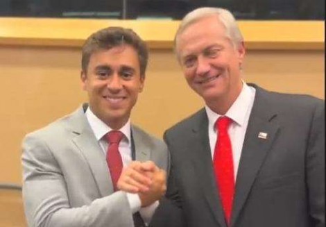 Presidente do Chile pede uma foto com Nikolas (veja o vídeo)