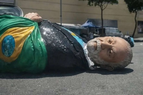 O tiro no pé de Lula: Até a OAB se insurge contra a “intolerância religiosa”