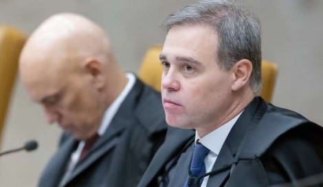 Gigante revista internacional diz que "Moraes está em apuros"