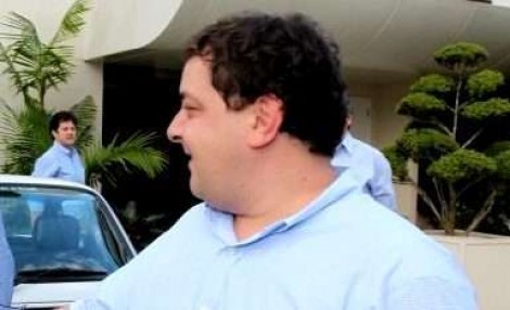 Advogado se revolta com pedido de prisão de filho de Lula