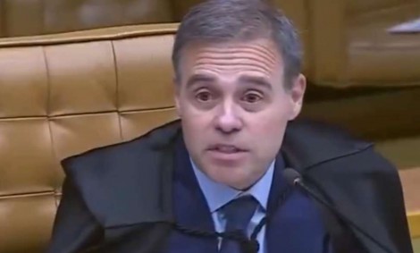 Mais uma decisão inexplicável de André Mendonça