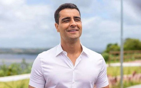 Prefeito de Maceió deixa a prefeitura para bater em Renan, no pai ou no filho...