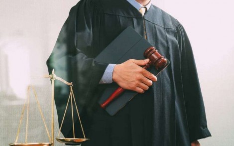 Entre a toga e a realidade: Quando o discurso se distancia do país