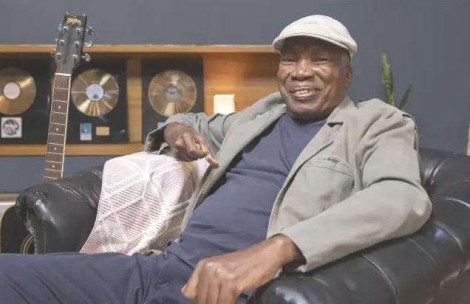Milton Nascimento é internado, equipe do cantor divulga nota, mas omite o hospital