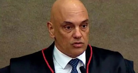 Moraes tenta encurralar Flávio e Jair, mas se esquece de um detalhe fundamental