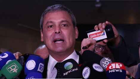 Encurralado na farsa montada contra Gaspar, Lindbergh tem mais um grave problema: STF dá 10 dias