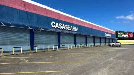 A maldição petista: Casas Bahia fecha 298 lojas e demite 2 mil trabalhadores