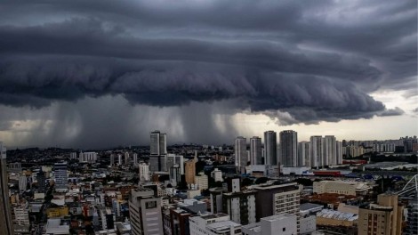 Novo ciclone extratropical deve atingir o Sul nas próximas horas