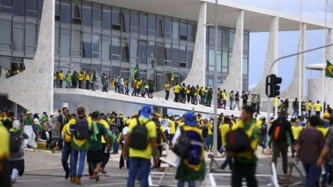 EXCLUSIVO: Saiba por que a anistia ampla, geral e irrestrita poderá sair antes do final deste ano