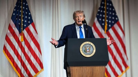 Trump cancela agenda de campanha e vai para perto de Flávio na Flórida (veja o vídeo)