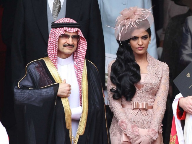 Princípe Alwaleed Bin Talal Al-Saud e esposa