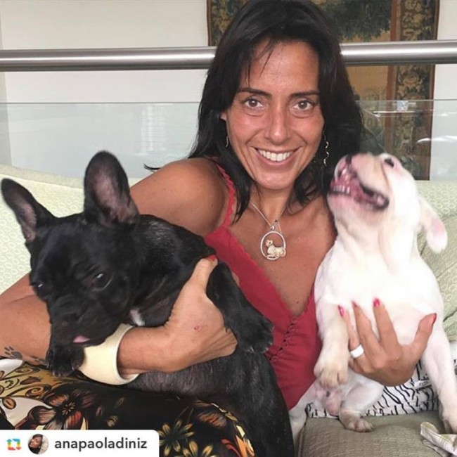 Ana Paola e seus cães