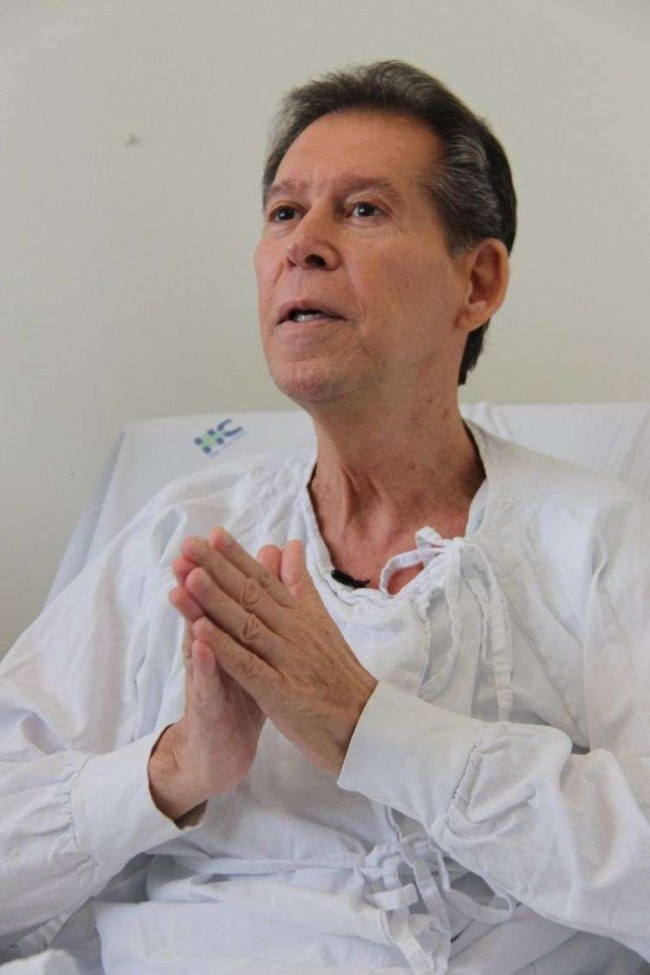 Vamberto Castro recebe tratamento de médicos da USP que fez desaparecer células de linfoma - Divulgação/USP