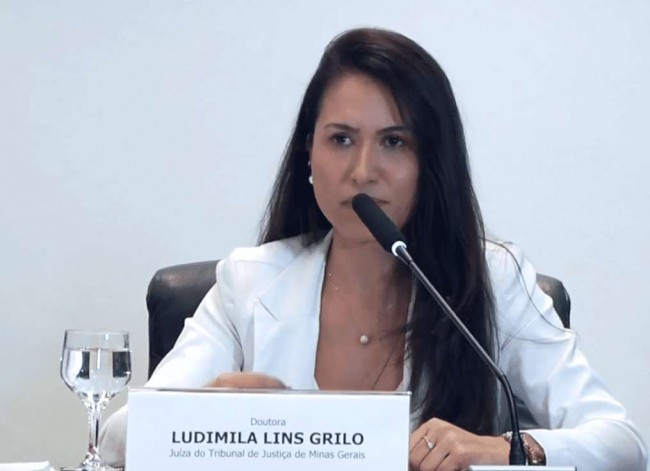 Ludmila Lins Grilo