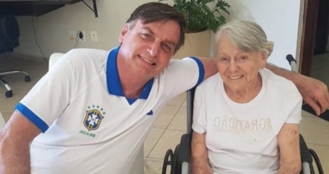 Jair Bolsonaro e dona Olinda - Foto: Reprodução