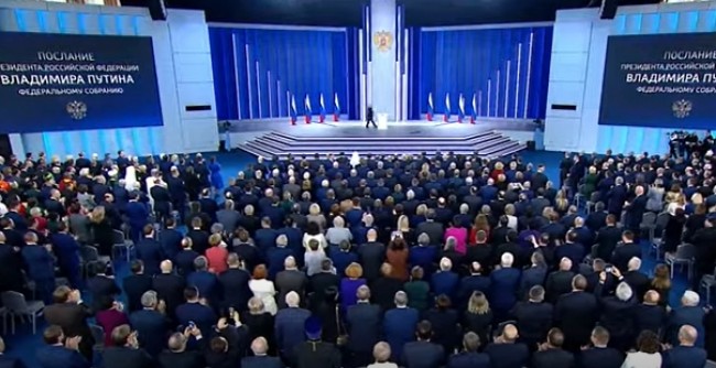 Encontro anual reuniu militares, legisladores e autoridades russas (Reprodução/Internet)