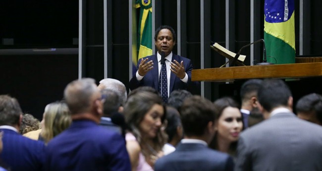Orlando Silva, autor da proposta é de partido aliado de Lula (Arquivo/Agência Brasil)