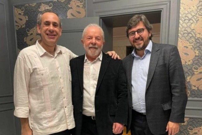 Walfrido Warde, Lula e Rafael Valim - Foto: Reprodução