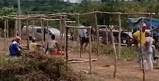 No interior da Bahia, produtores rurais se uniram contra o MST e expulsam invasores de fazenda