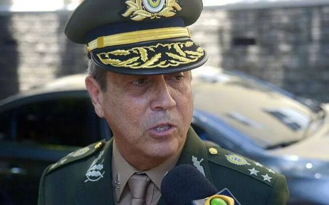 A dura resposta de Braga Netto contra o “sistema”