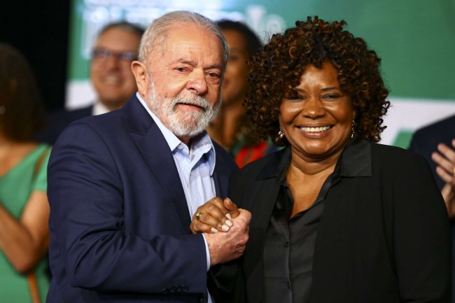 Lula e Margareth Menezes - Reprodução internet
