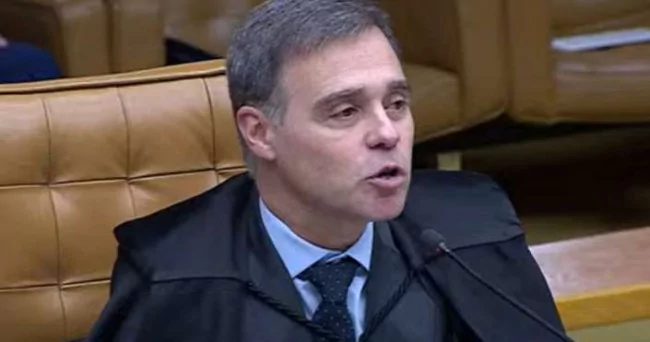 URGENTE: Mendonça dá 10 dias a Lula