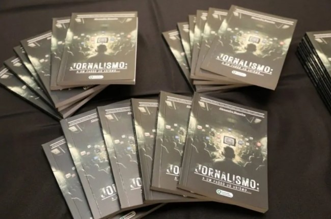 “Jornalismo: a um passo do abismo…”, de Alexandre Siqueira